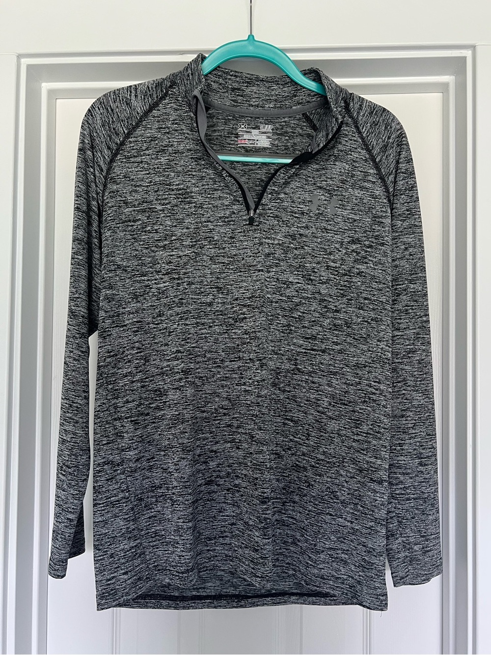 Mens Under Armour Gray Heather HeatGear Pullover - 1/4 Zip